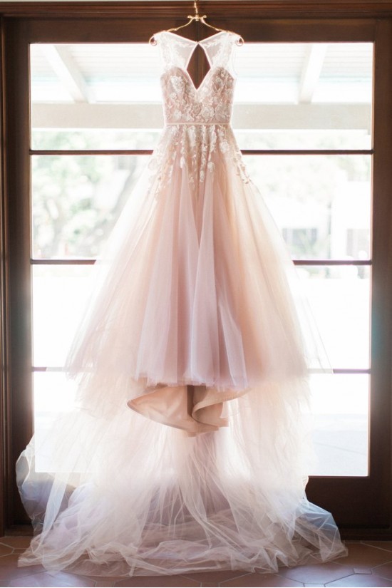 A-Line Lace V Neck Wedding Dresses Bridal Gowns 903081 A-Line Lace V Neck Wedding Dresses Bridal Gowns 903081