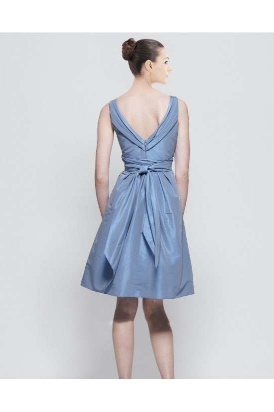 A-Line V-Neck Short Bridesmaid Dresses/Wedding Party Dresses BD010430