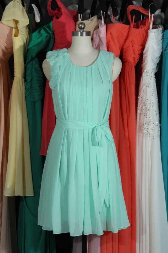 A-Line Pleated Short Chiffon Bridesmaid Dresses/Wedding Party Dresses BD010702