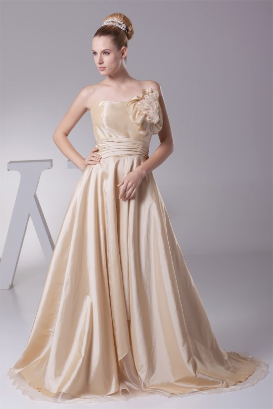 A-Line Strapless Handmade Flowers Floor-Length Bridesmaid Dresses 02010071