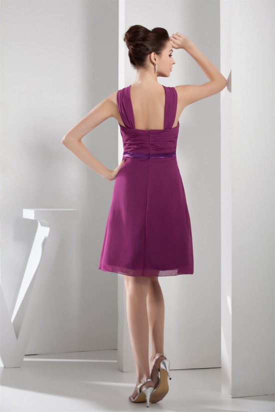 A-Line Knee-Length Chiffon Short Bridesmaid Dresses 02010300 A-Line Knee-Length Chiffon Short Bridesmaid Dresses 02010300
