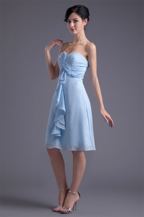 Chiffon Criss Cross Knee-Length Short Bridesmaid Dresses 02010477 Chiffon Criss Cross Knee-Length Short Bridesmaid Dresses 02010477