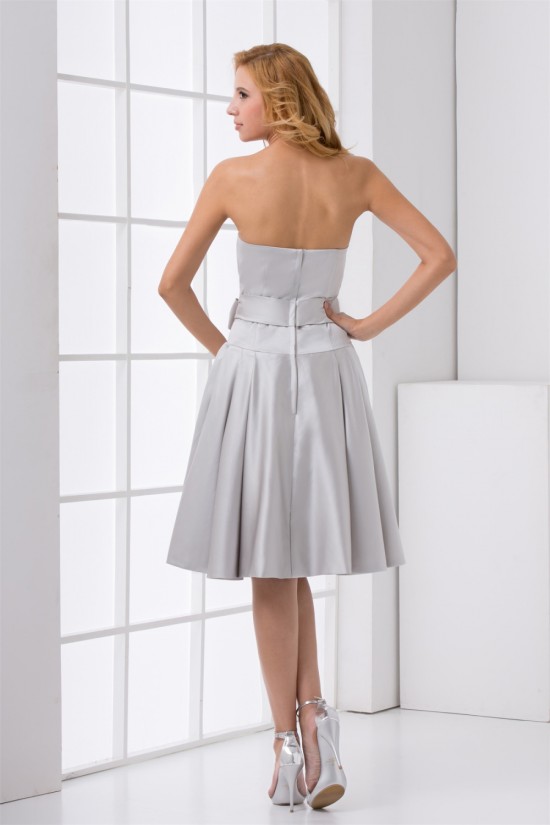 Soft Sweetheart Knee-Length Satin Sleeveless Bridesmaid Dresses 02010533