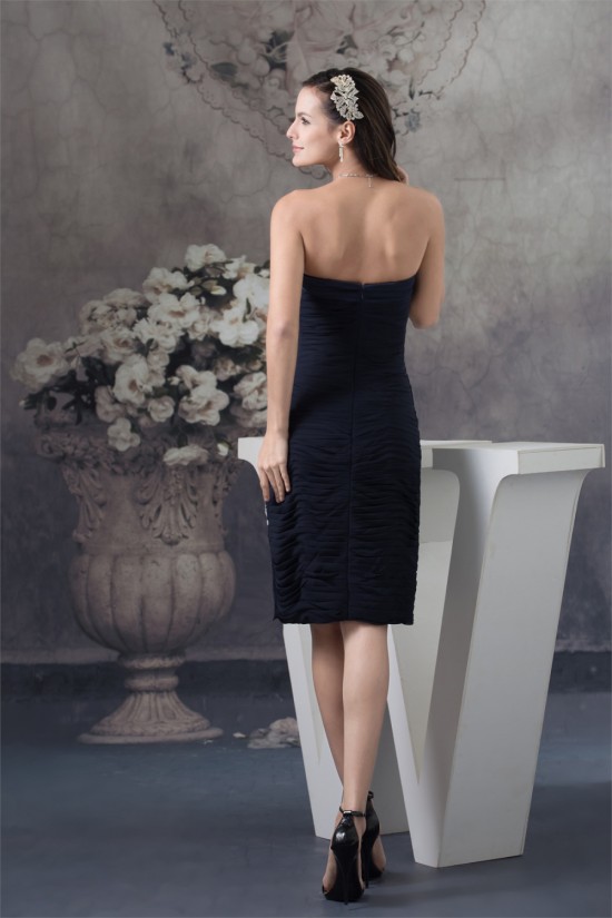 Beautiful Sleeveless Chiffon Knee-Length Strapless Bridesmaid Dresses 02021060
