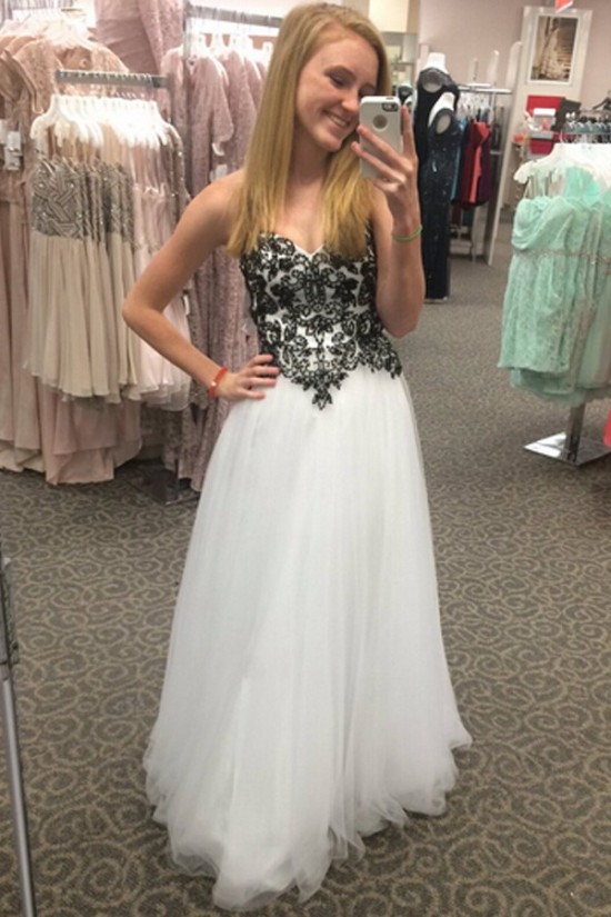 Long Black White Lace and Tulle Prom Dresses Party Evening Gowns 3020514 Long Black White Lace and Tulle Prom Dresses Party Evening Gowns 3020514