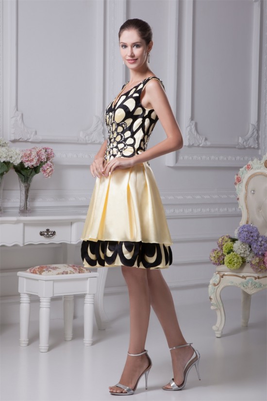 A-Line V-Neck Knee-Length Silk like Satin Sleeveless Mother of the Bride Dresses 2040102 A-Line V-Neck Knee-Length Silk like Satin Sleeveless Mother of the Bride Dresses 2040102