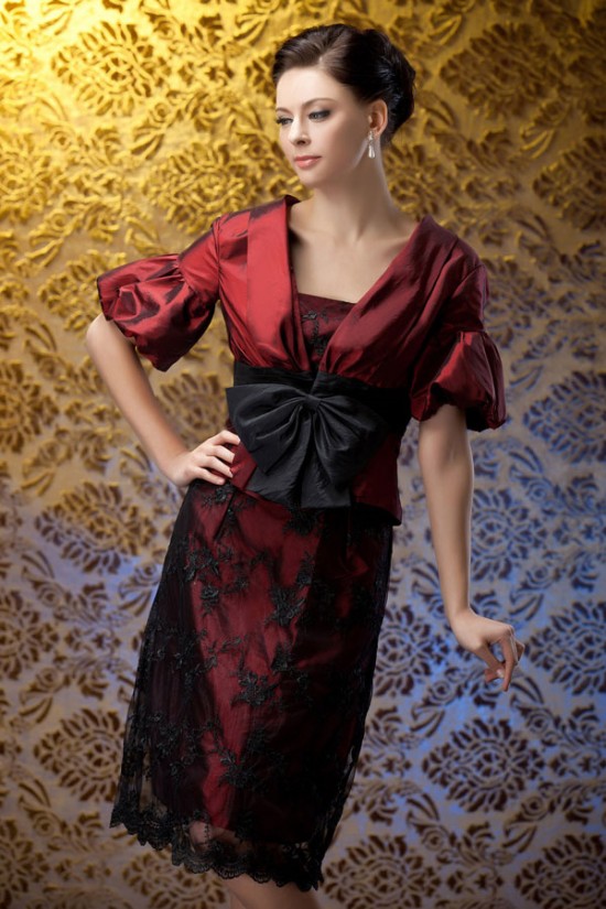 Short Keen-Length Lace Mother of the Bride Dresses with A Jacket 2040213 Short Keen-Length Lace Mother of the Bride Dresses with A Jacket 2040213