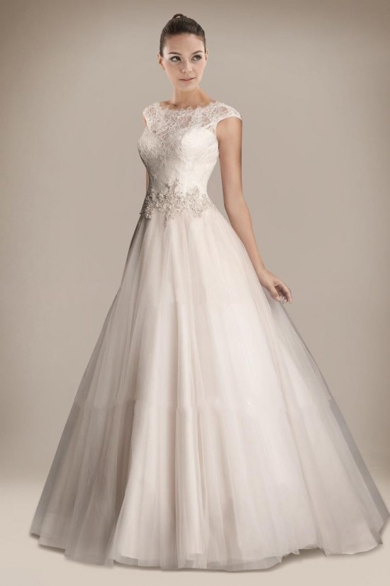 Elegant A-line Lace Bridal Gown WD010263 Elegant A-line Lace Bridal Gown WD010263