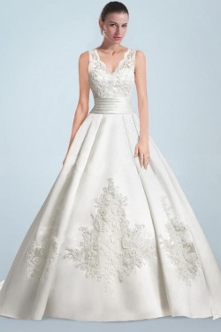 A-line V-neck Lace Bridal Wedding Dresses WD010346