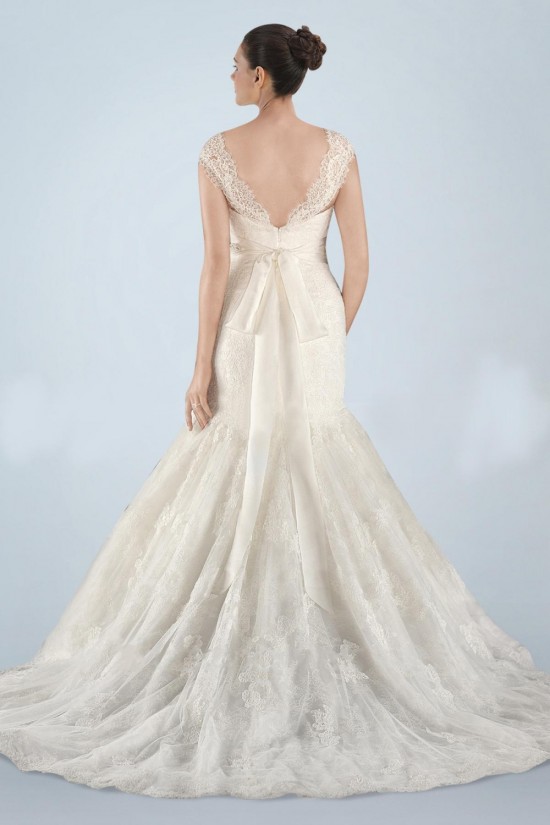 Trumpet/Mermaid Off the Shoulder Lace Bridal Wedding Dresses WD010379 Trumpet/Mermaid Off the Shoulder Lace Bridal Wedding Dresses WD010379