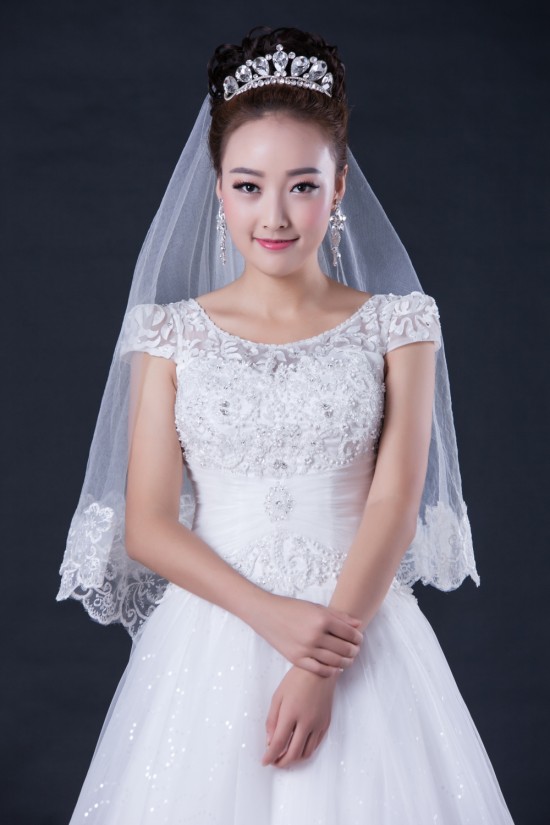 A-line Beaded Lace Bridal Wedding Dresses WD010411
