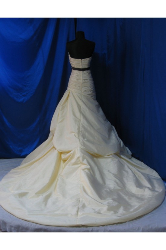 Classic Strapless Bridal Wedding Dresses WD010545 Classic Strapless Bridal Wedding Dresses WD010545
