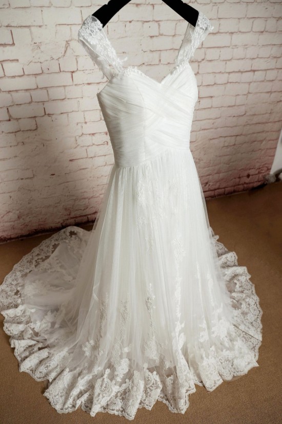 A-line Straps Lace Bridal Wedding Dresses WD010689 A-line Straps Lace Bridal Wedding Dresses WD010689