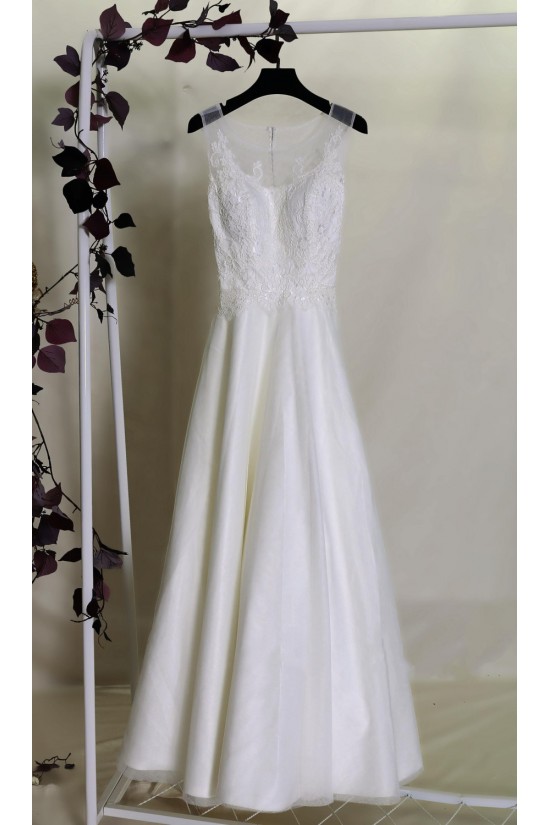 A-line Lace Bridal Gown Wedding Dress WD010702 A-line Lace Bridal Gown Wedding Dress WD010702