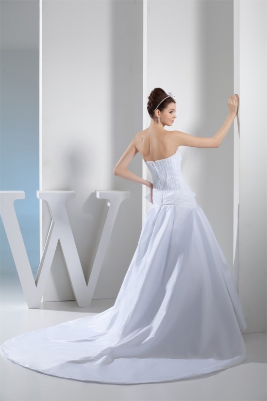 A-Line Strapless Chapel Train Beaded Taffeta Netting Wedding Dresses 2030044 A-Line Strapless Chapel Train Beaded Taffeta Netting Wedding Dresses 2030044