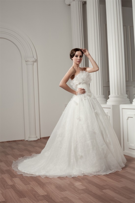 A-Line Sleeveless Strapless Court Train Wedding Dresses 2031035 A-Line Sleeveless Strapless Court Train Wedding Dresses 2031035