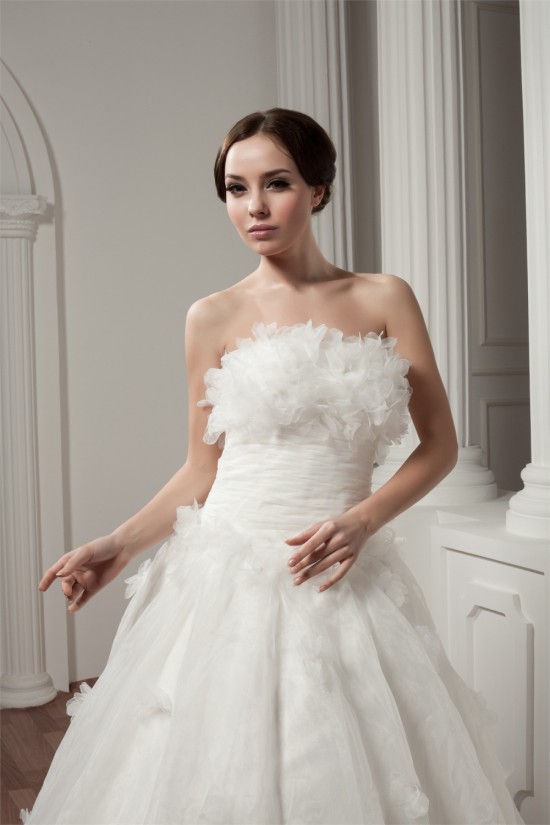 A-Line Sleeveless Strapless Court Train Wedding Dresses 2031035 A-Line Sleeveless Strapless Court Train Wedding Dresses 2031035