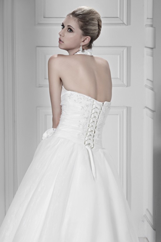 Elegant A-Line Halter Court Train Wedding Dresses 2031438 Elegant A-Line Halter Court Train Wedding Dresses 2031438