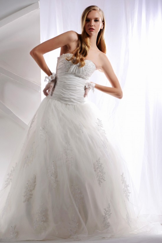 A-Line Strapless Court Train Beaded Lace Wedding Dresses 2031460 A-Line Strapless Court Train Beaded Lace Wedding Dresses 2031460
