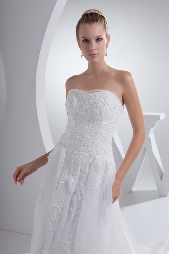 A-Line Strapless Chapel Train Lace Wedding Dresses 2030192 A-Line Strapless Chapel Train Lace Wedding Dresses 2030192