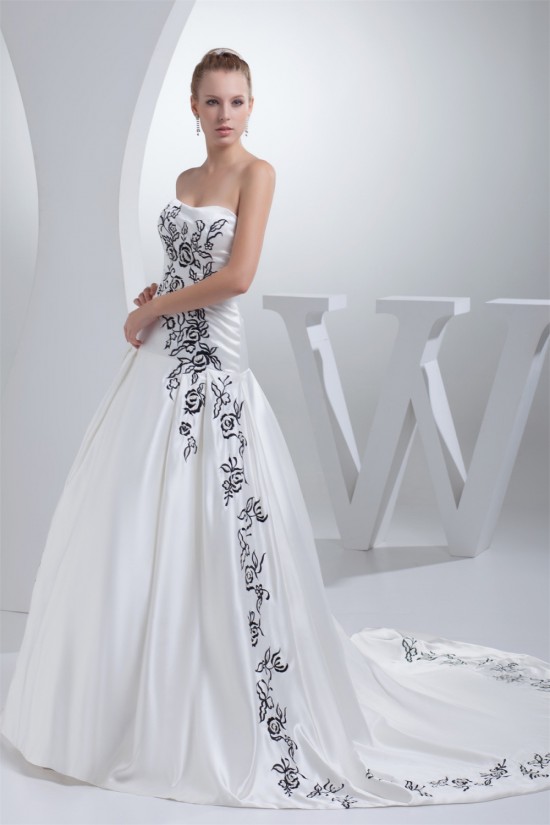 A-Line Soft Sweetheart Sleeveless Satin Wedding Dresses with Color 2030437 A-Line Soft Sweetheart Sleeveless Satin Wedding Dresses with Color 2030437