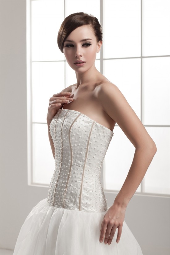 A-Line Sleeveless Strapless Satin Fine Netting Beaded Wedding Dresses 2030550 A-Line Sleeveless Strapless Satin Fine Netting Beaded Wedding Dresses 2030550