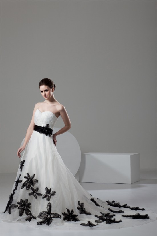 Great Sweetheart Satin Organza A-Line Sleeveless Wedding Dresses 2030735