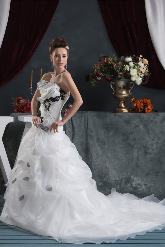 Latest Design Strapless Sleeveless A-Line Wedding Dresses 2030764