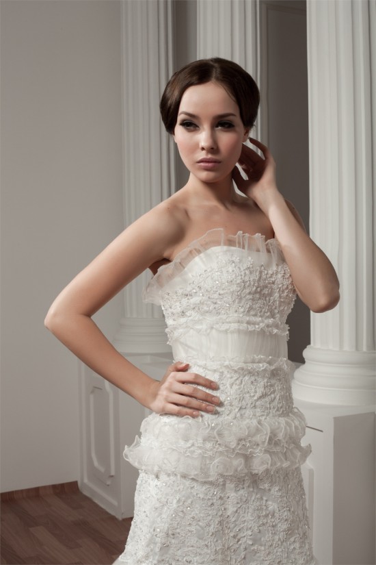 Sleeveless Strapless Court Train Lace Wedding Dresses 2030773 Sleeveless Strapless Court Train Lace Wedding Dresses 2030773