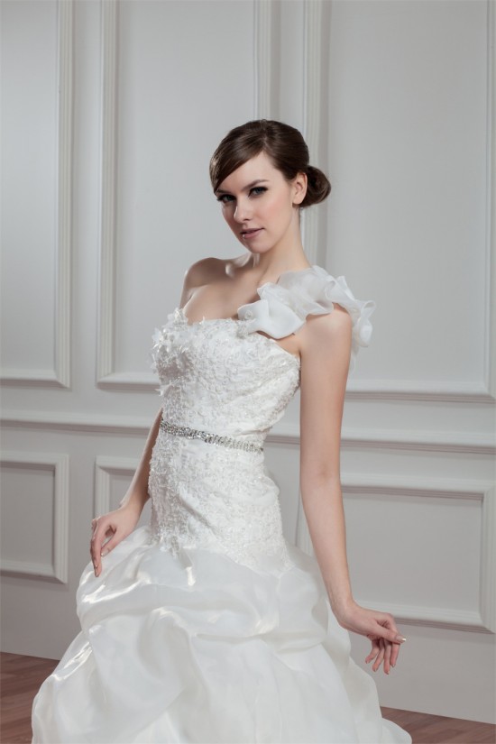 A-Line Satin Organza One-Shoulder Sleeveless Beaded Wedding Dresses 2030815 A-Line Satin Organza One-Shoulder Sleeveless Beaded Wedding Dresses 2030815