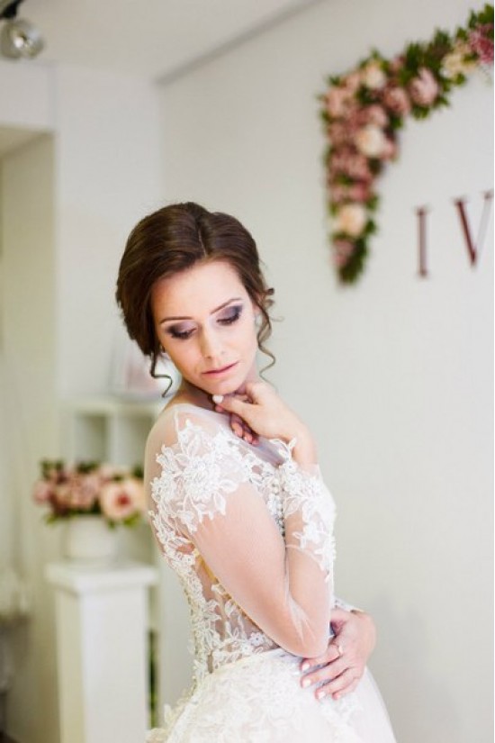 Sheer Long Sleeves Lace Tulle Wedding Dresses Bridal Gowns 3030018 Sheer Long Sleeves Lace Tulle Wedding Dresses Bridal Gowns 3030018
